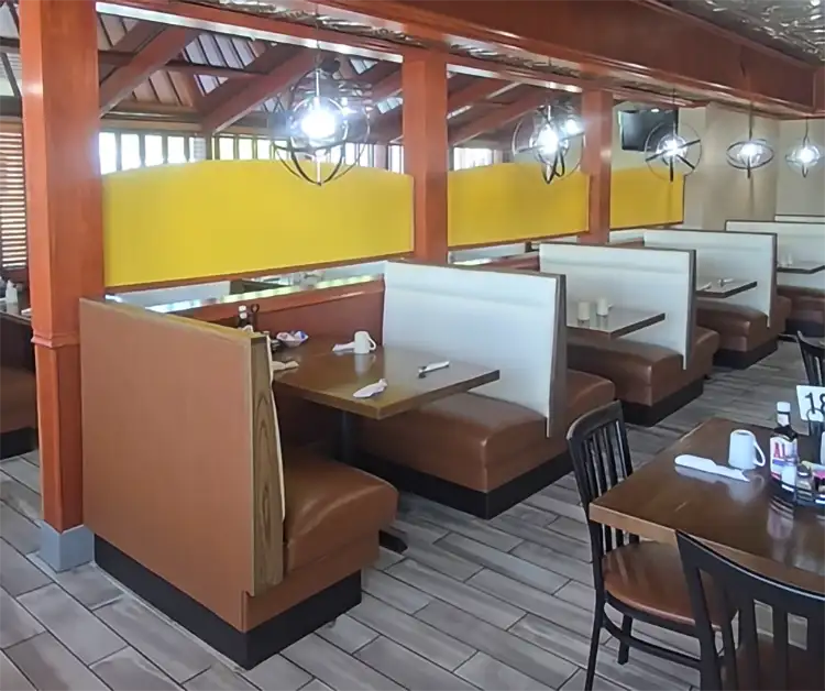 Sunrise Cafe in Decatur, Illinois tables and booths available before the breakfast and lunch rush