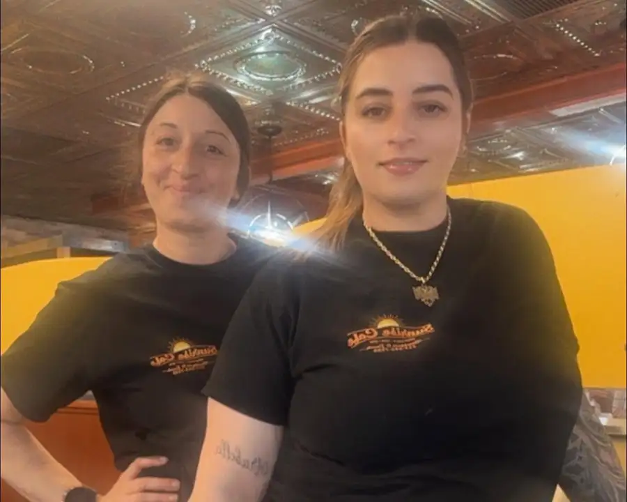 Sunrise Cafe employees ready to serve you in Decatur, IL